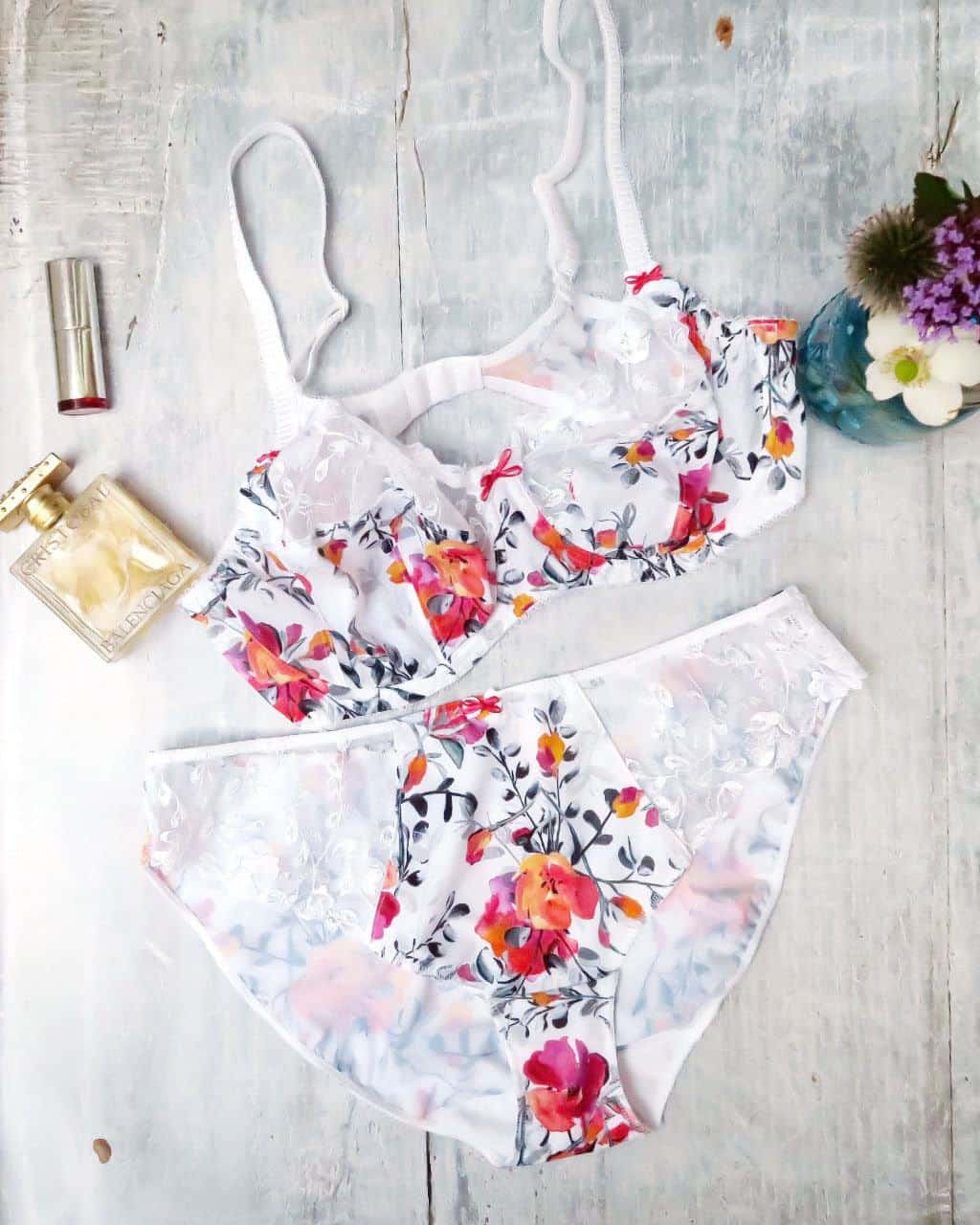 pretty lingerie from Fantasie