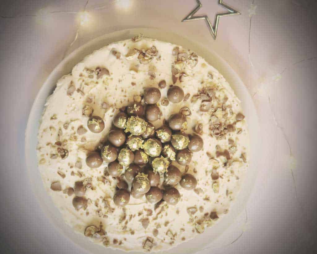 Easy No Bake Malteser Cheesecake