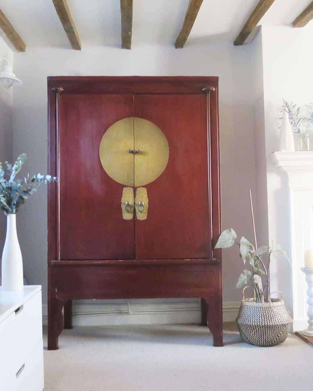 Our lovely Chinese Wedding Cabinet. 