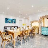 The kitchen at Pendriffey cottage, Looe | Image courtesy of Cornish Horizons