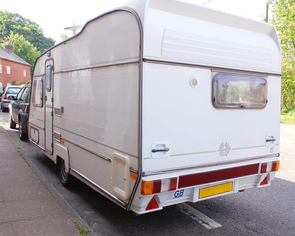 Caravan Renovation Project: Before Pictures. Dolly 2 before we'd carried out our caravan makeover.