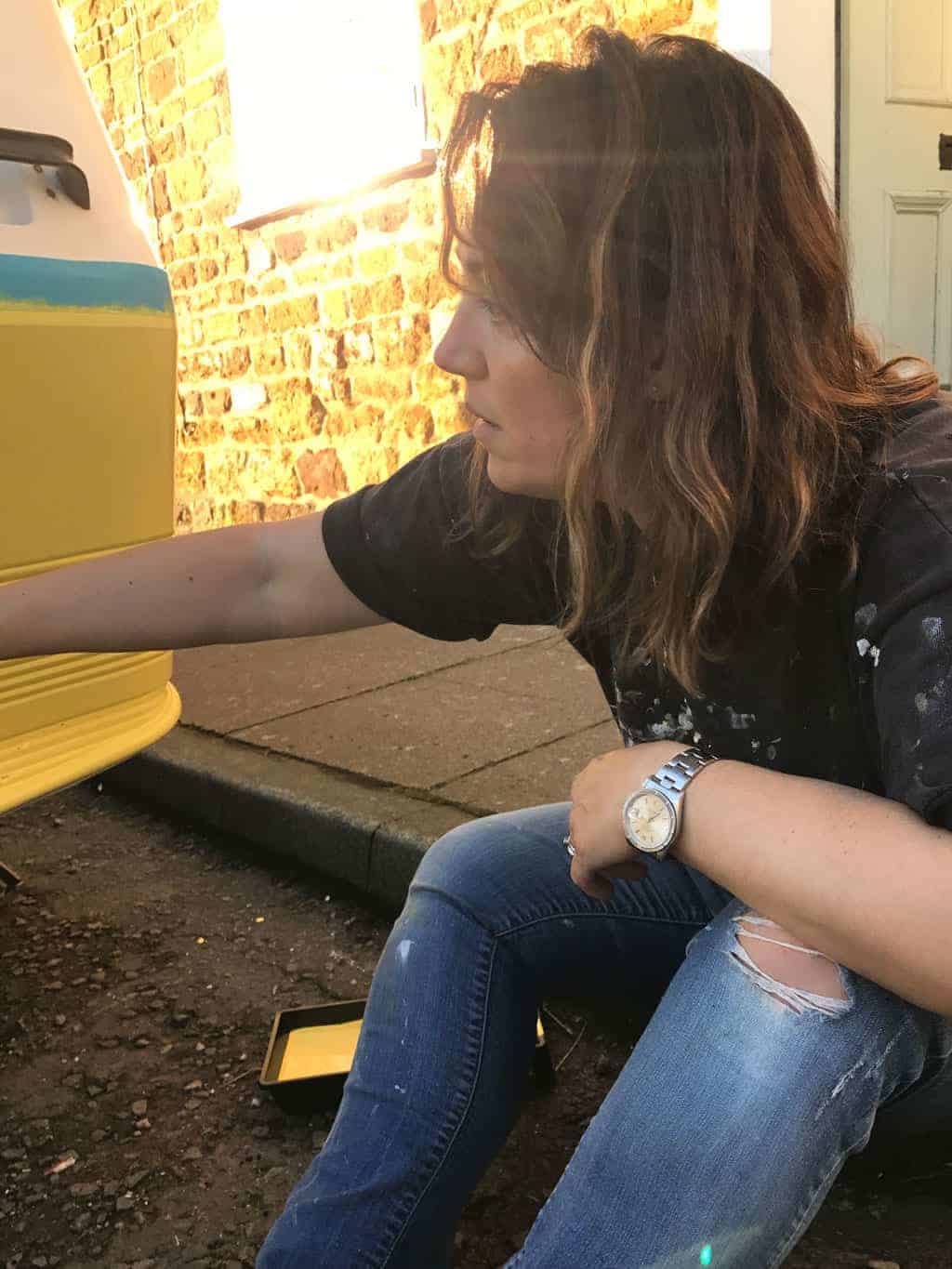 Tips for Decorating a Caravan | Painting a Caravan Exterior