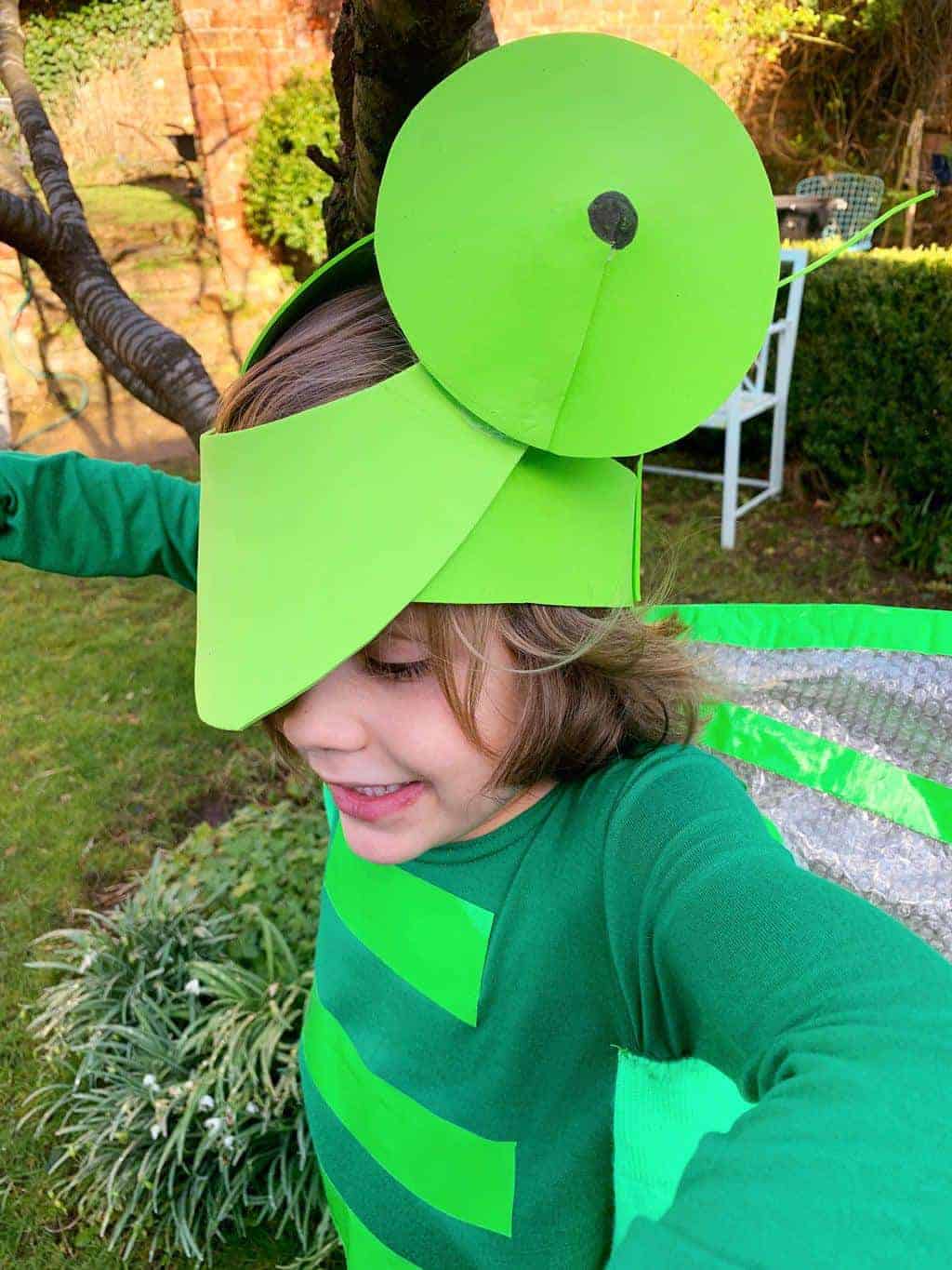 How to make a Grasshopper Costume DIY tutorial