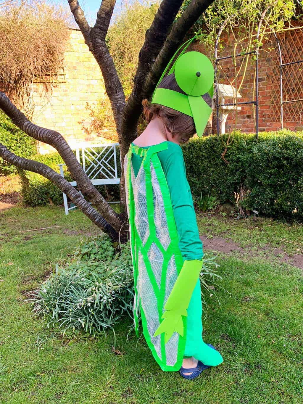 How to make a Grasshopper Costume DIY tutorial