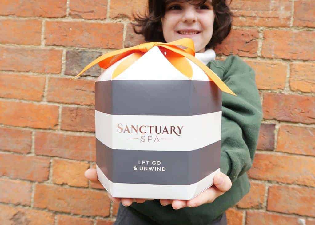Sanctuary Spa Let Go and Unwind Gift Set makes a great gifts for teachers