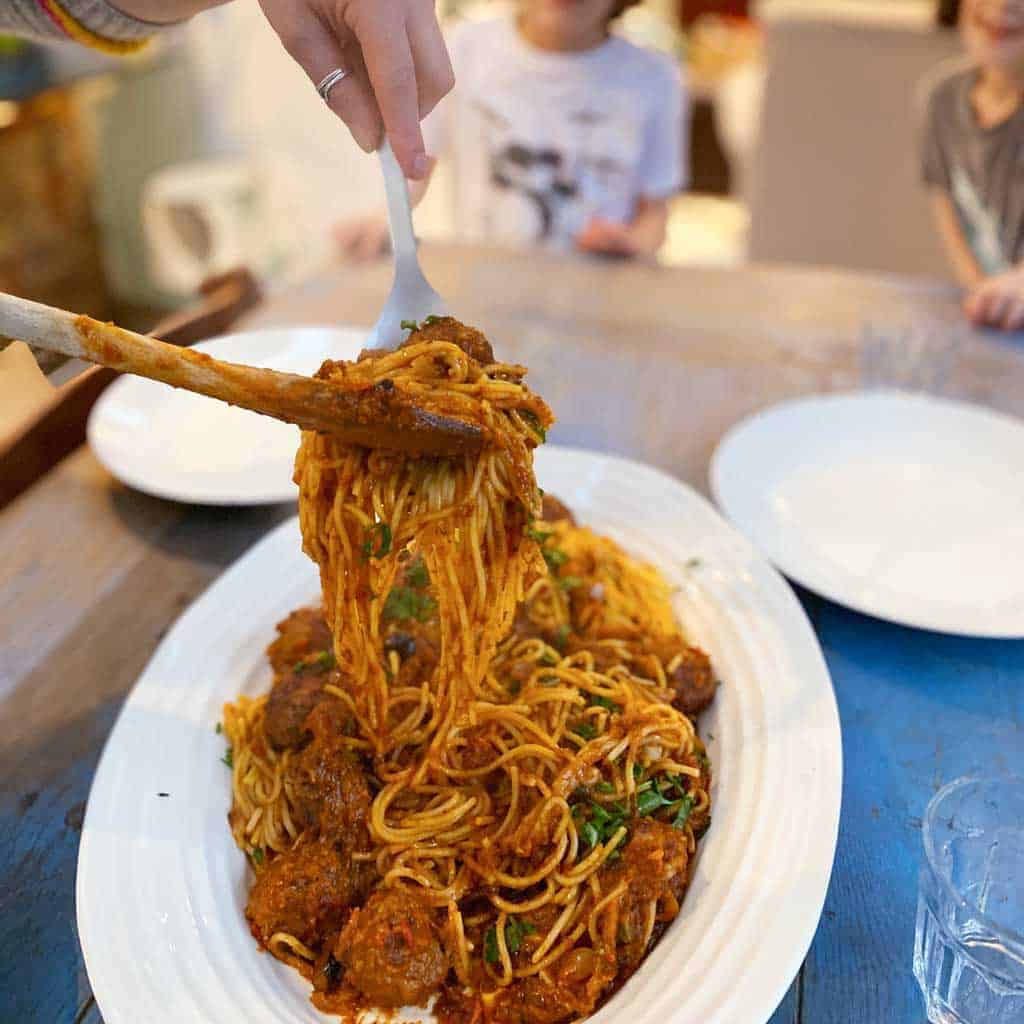 Italian Pasta Puttanesca with Meatballs