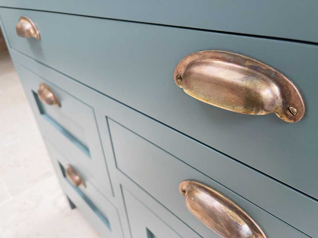 Want to know how to patina brass?  This method works!
