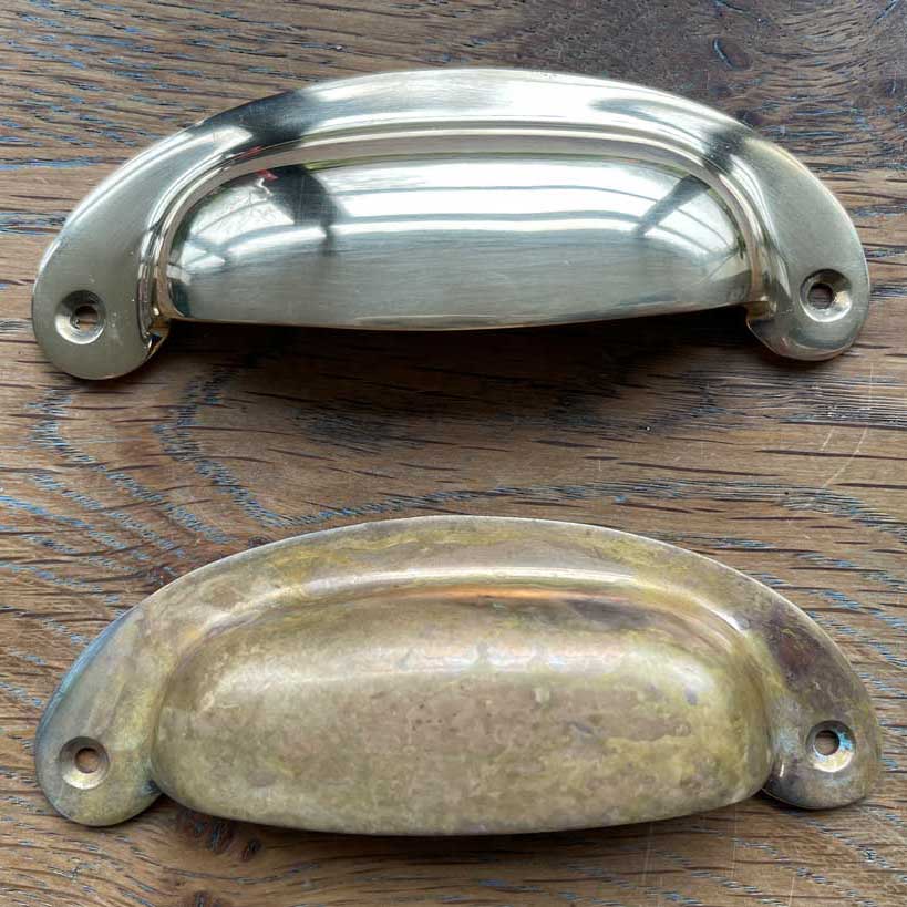 How to Age Bronze With Vinegar and Salt 