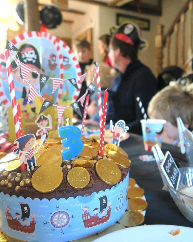 Cake Ideas For a Pirate Themed Party For Kids