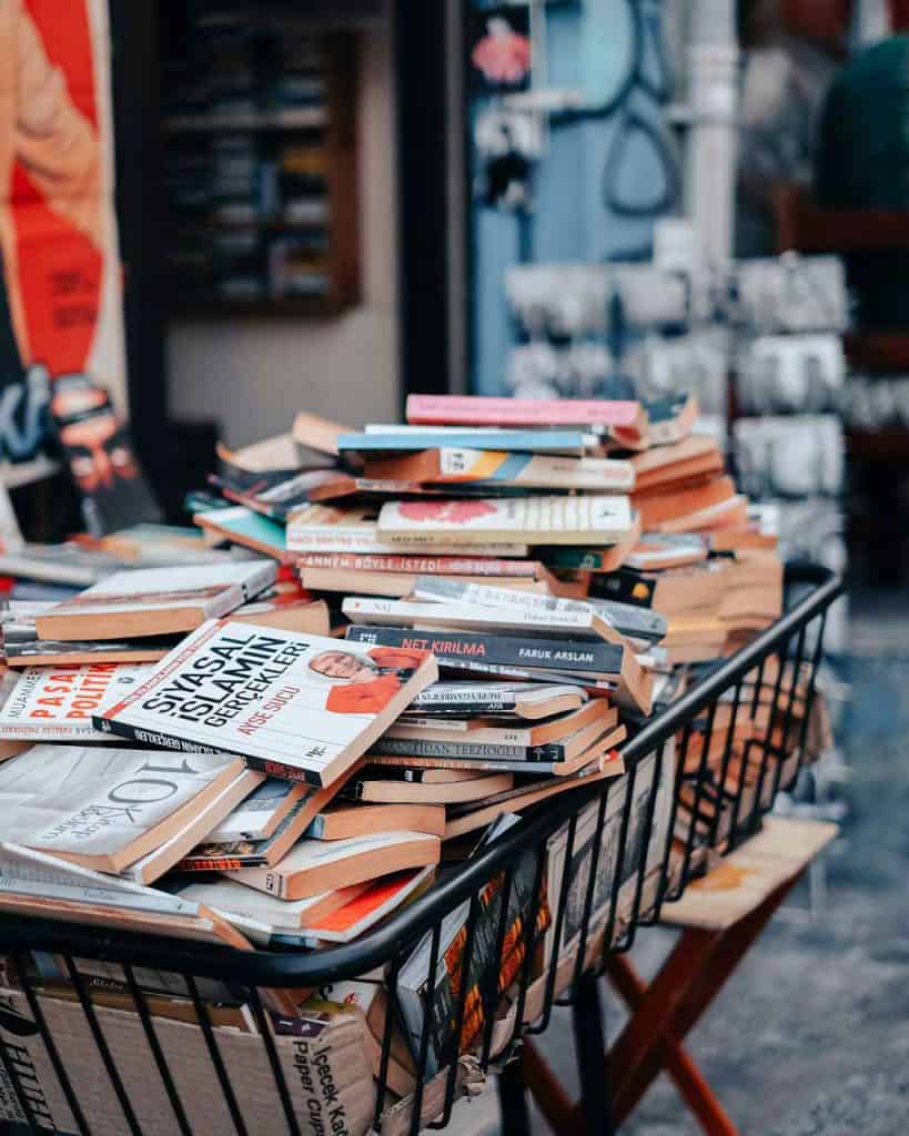 Tips for Thrifting the Best Preloved Bargains