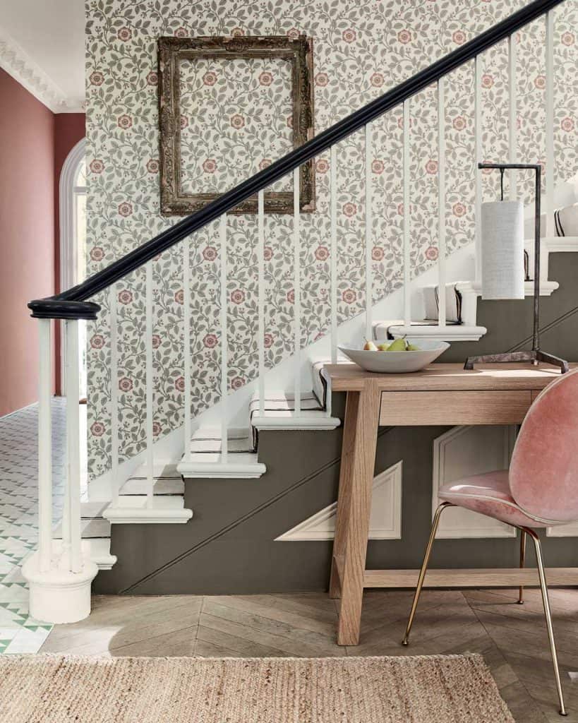 Soft pink floral wallpaper — Little Greene Richmond Stella