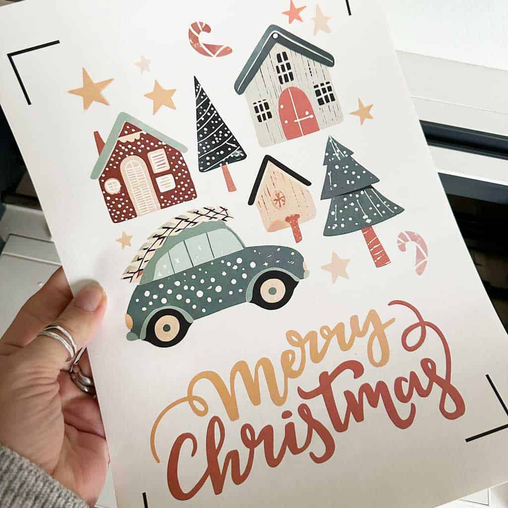 Free printable Christmas stickers.