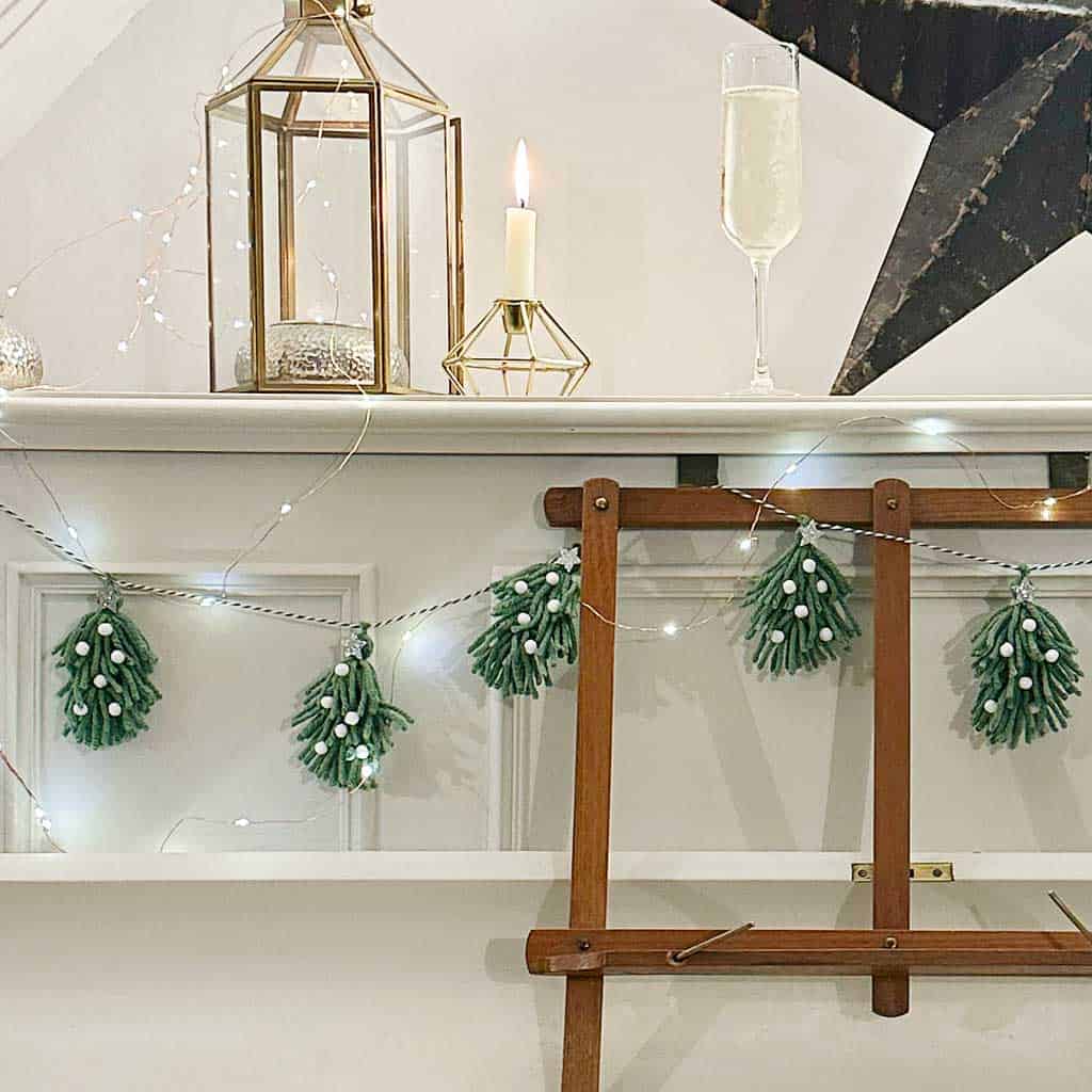 Make a Simple Yarn Christmas Tree Garland