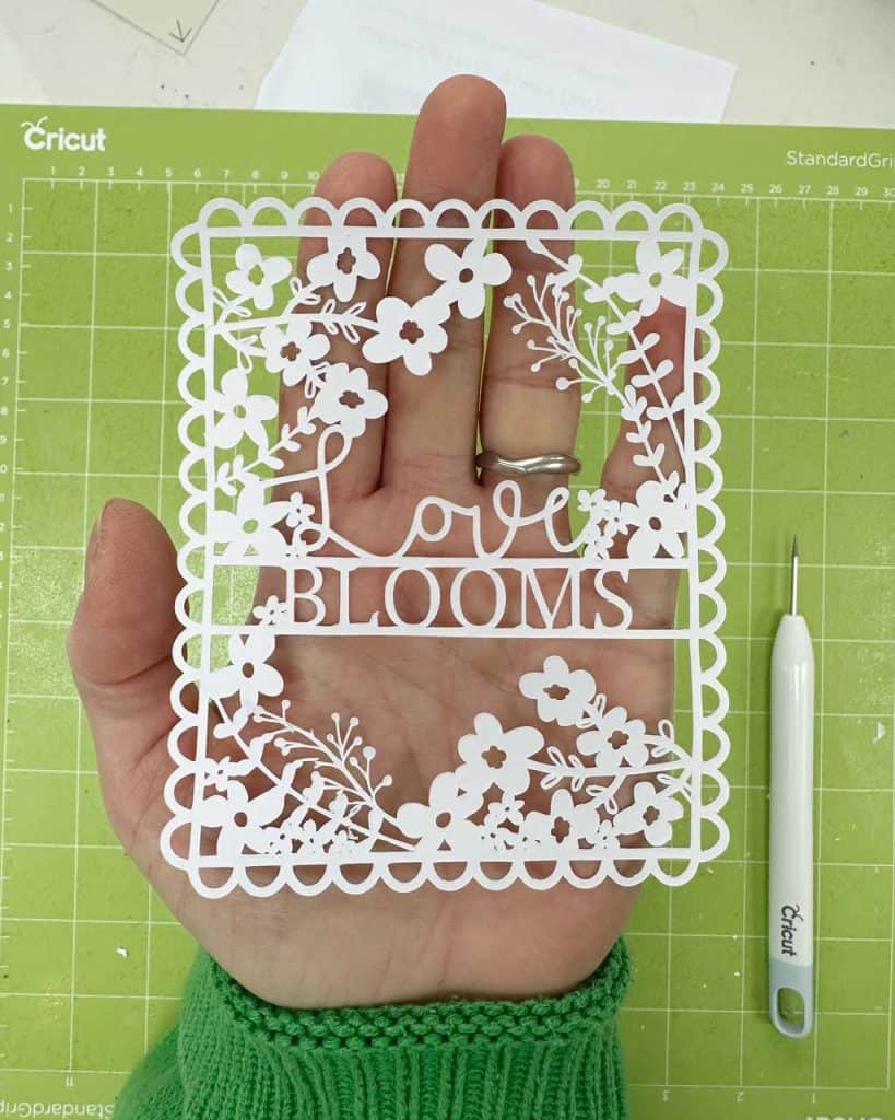 Free Valentine SVG Papercut Template