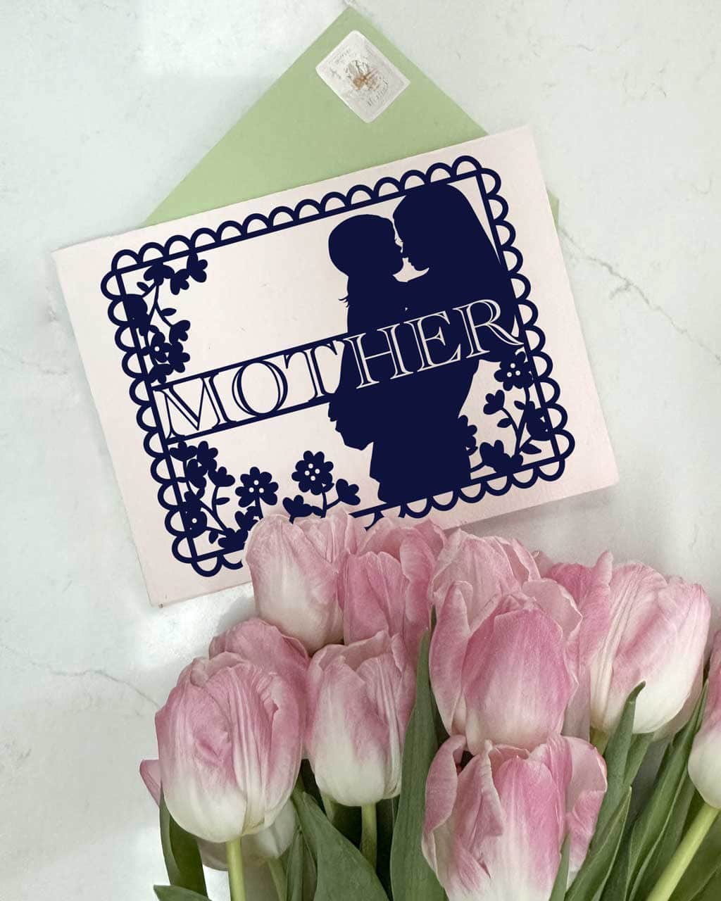 Free mothers day card template to print at home to create a mothers day card to treasure.