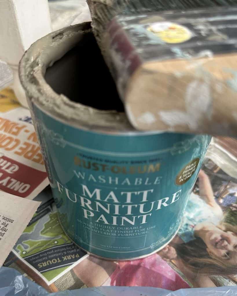 Rust-Oleum Matt furniture paint in Cafe Luxe