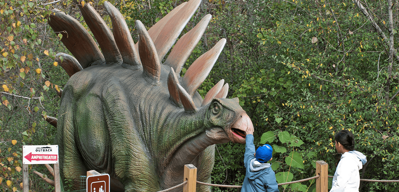 Field Station: Dinosaurs Stegosaurus