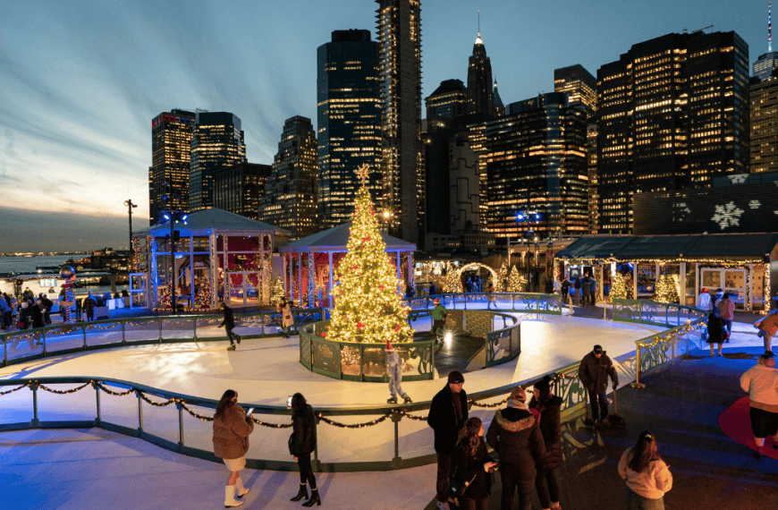 The Santa Clauses Themed Experience