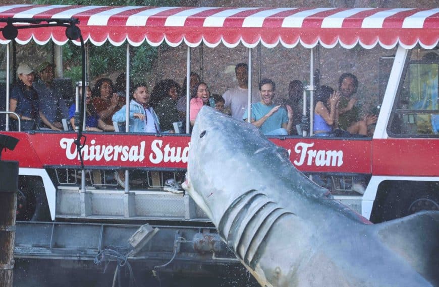 Glamor Trams Return to Universal Studios Hollywood for&hellip;