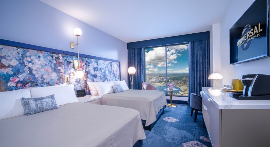 The guest rooms and suites of the Helios Grand Hotel evoke the tranquility of a blissful garden – with many of the rooms offering fantastic views of Epic Universe. (Photo: ©Universal Orlando Resort)