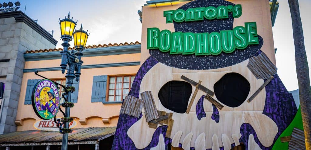 Universal Orlando Mardi Gras Tribute Store