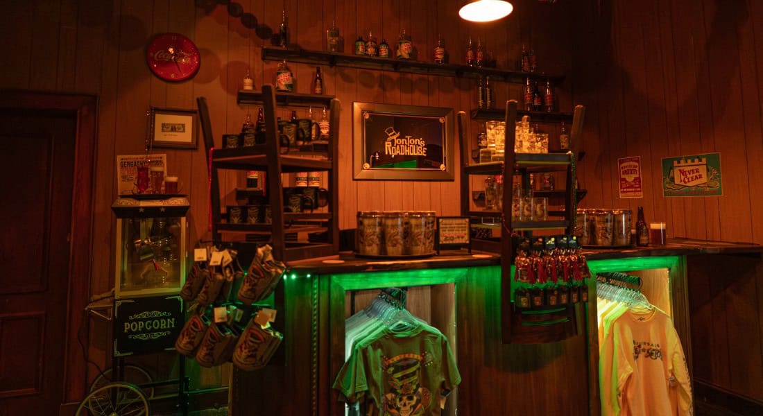 Mardi Gras Tribute Store at Universal Orlando Resort