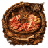 Tagliere di salumi e formaggi assortiti con salse e erbe aromatiche, presentato su un piatto di legno con decorazioni a tema piratesco, ideale per un'esperienza gastronomica autentica.