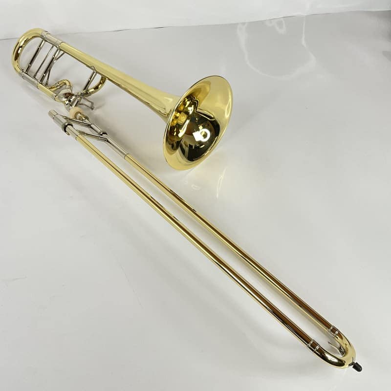 Bach Demo 42BOF Bb/F Tenor Trombone (SN: 219765)