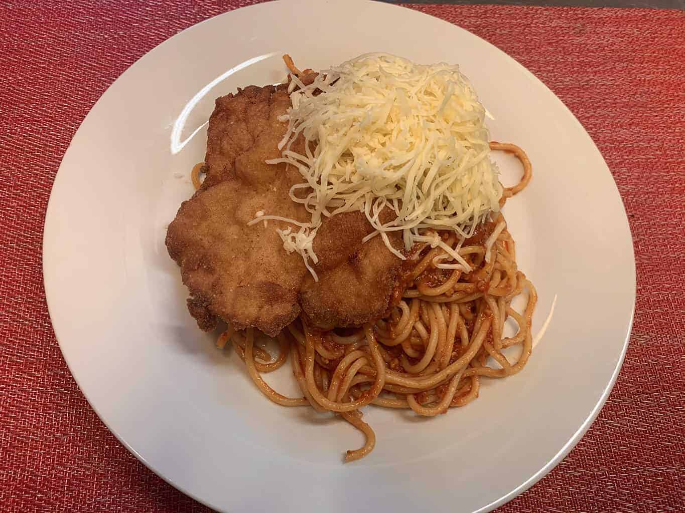 Bolognai sertésborda spagettivel