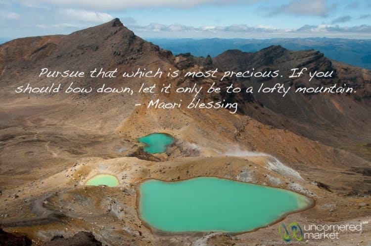 Emerald Lakes - Tongariro Crossing, New Zealand