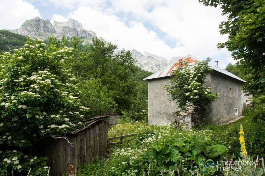 Peaks of the Balkans, Homestay