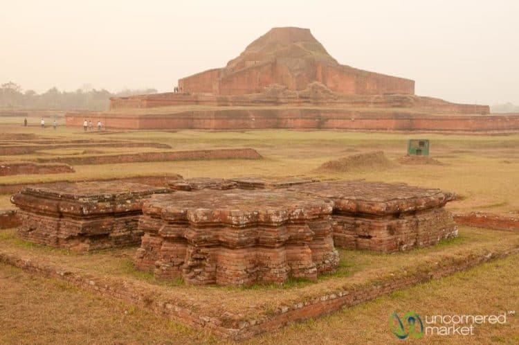 Bangladesh Travel, UNESCO Paharpur Buddhist Monastery