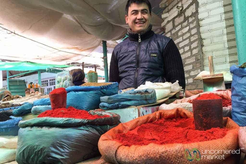 Piles of spices at the Jayma Bazaar