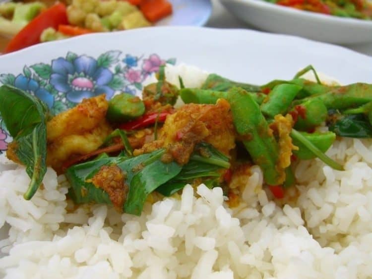 Patong food, spicy shrimp curry
