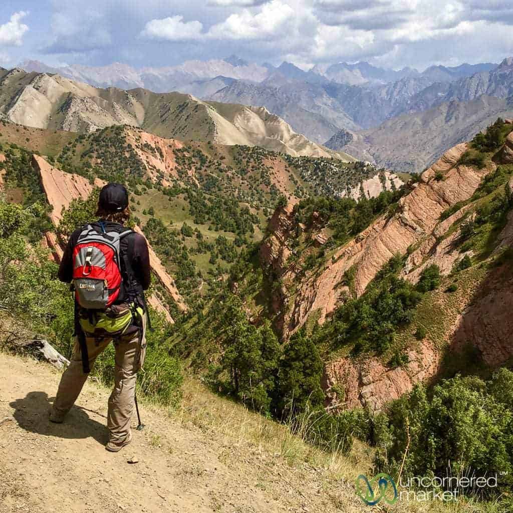 Trekking in the Alay Mountains, Kyrgyzstan 