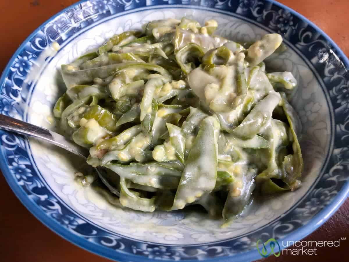 Bhutanese Food, Chili and Cheese