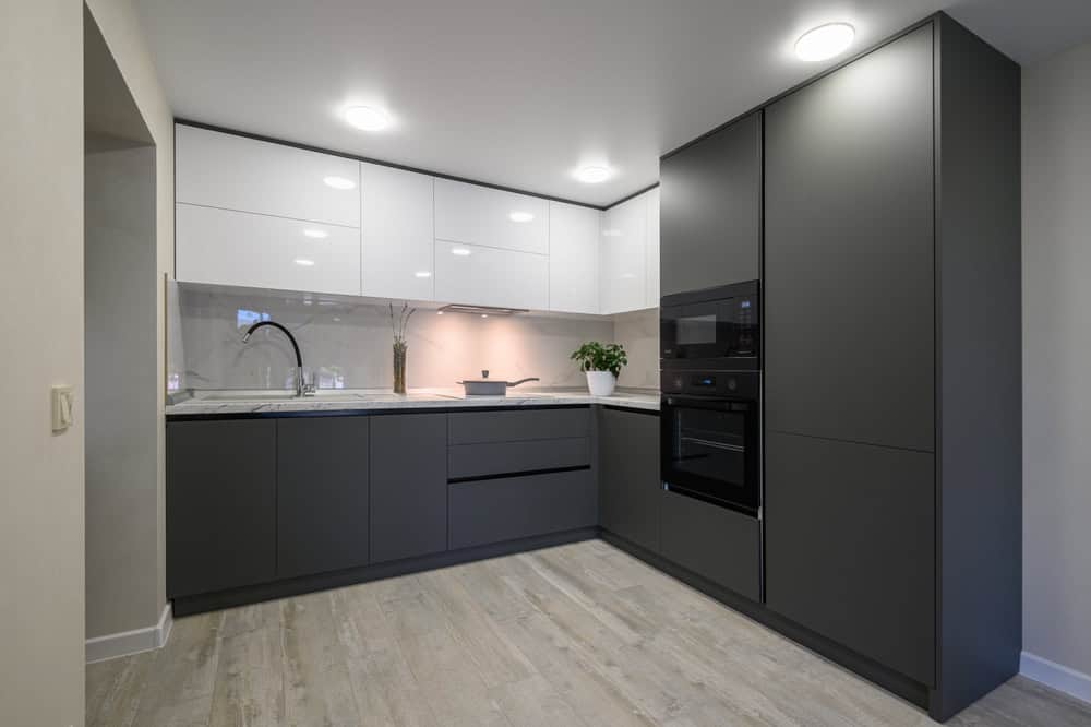 Modern,Simple,Trendy,Dark,Grey,And,White,Kitchen