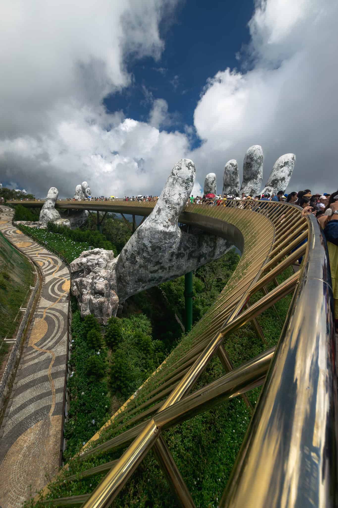 Vietnam Landmark Hand Bridge | ViettrendTour.
