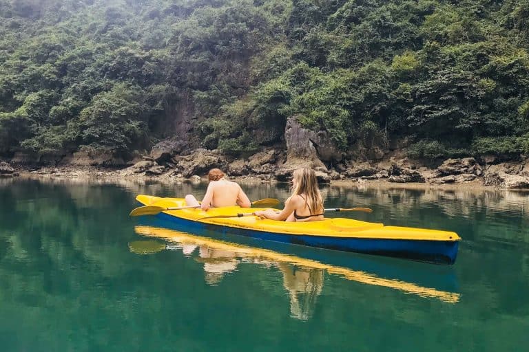 orchid-trendy-kayaking