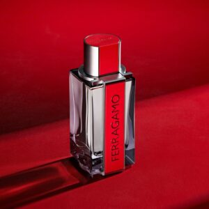 عطر ريد ليذر من سالفاتور فاراغمو