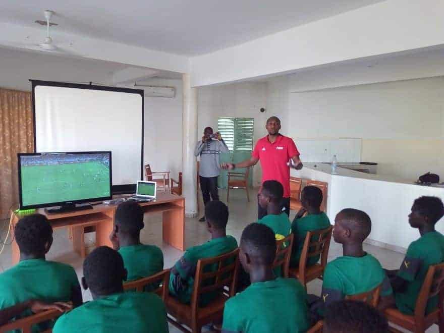 CAN U17 : Malang Diédhiou rend visite aux lionceaux - wiwsport