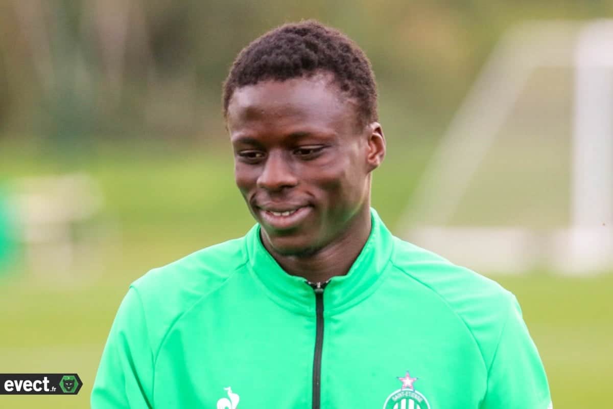 Mercato : Saint Etienne - Le Sénégalais El Hadji Dieye signe son premier contrat professionnel - wiwsport