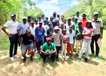22 jeunes golfeurs à l'école : Le golf prépare déjà les JOJ 2026 - wiwsport
