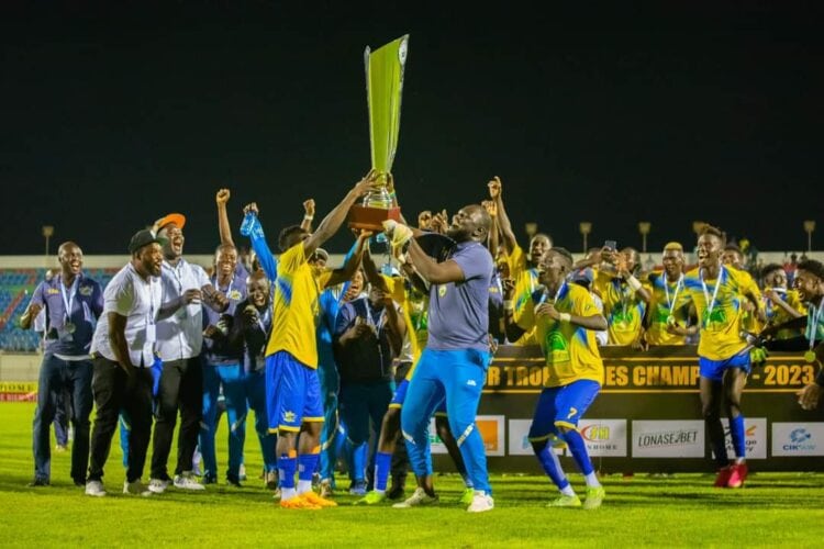 Trophée des Champions : Teungueth vainqueur du plaisant derby face à la Génération Foot (2-1) - wiwsport