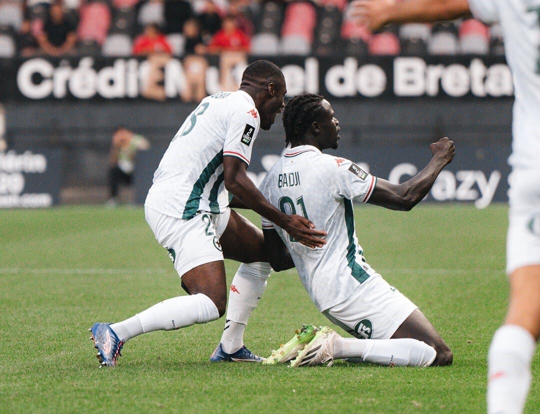 Ligue 2 : Le Red Star fait tomber Guingamp avec un doublé d'Aliou Badji - wiwsport