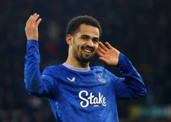 LIVERPOOL, ENGLAND - FEBRUARY 01: Iliman Ndiaye of Everton celebrates scoring his side's fourth goal during the Premier League match between Everton FC and Leicester City FC at Goodison Park on February 01, 2025 in Liverpool, England. (Photo by Chris Brunskill/Fantasista/Getty Images)