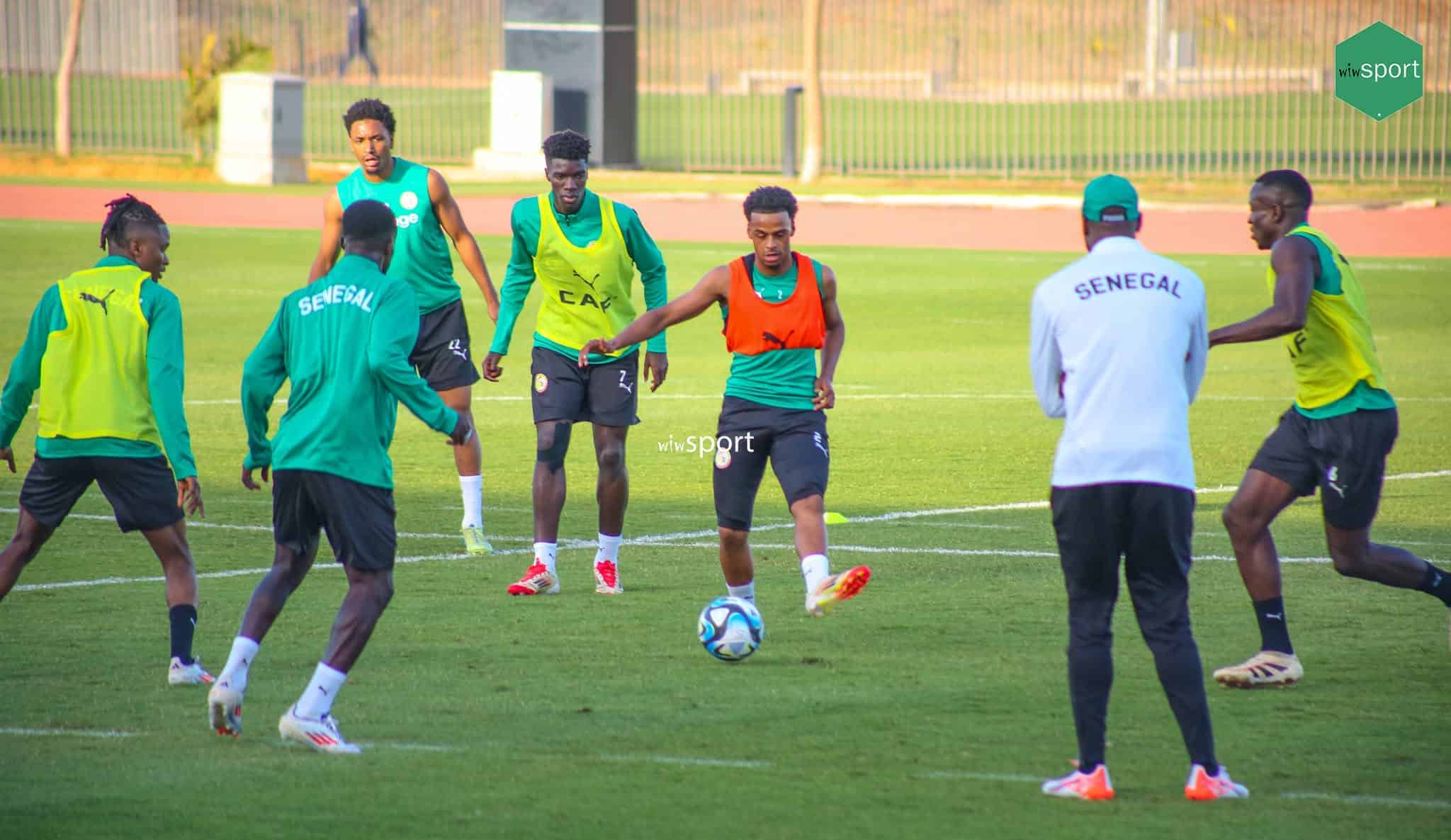 Equipe Nationale : Abdallah Sima seul absent de l'entraînement collectif des Lions mardi - wiwsport
