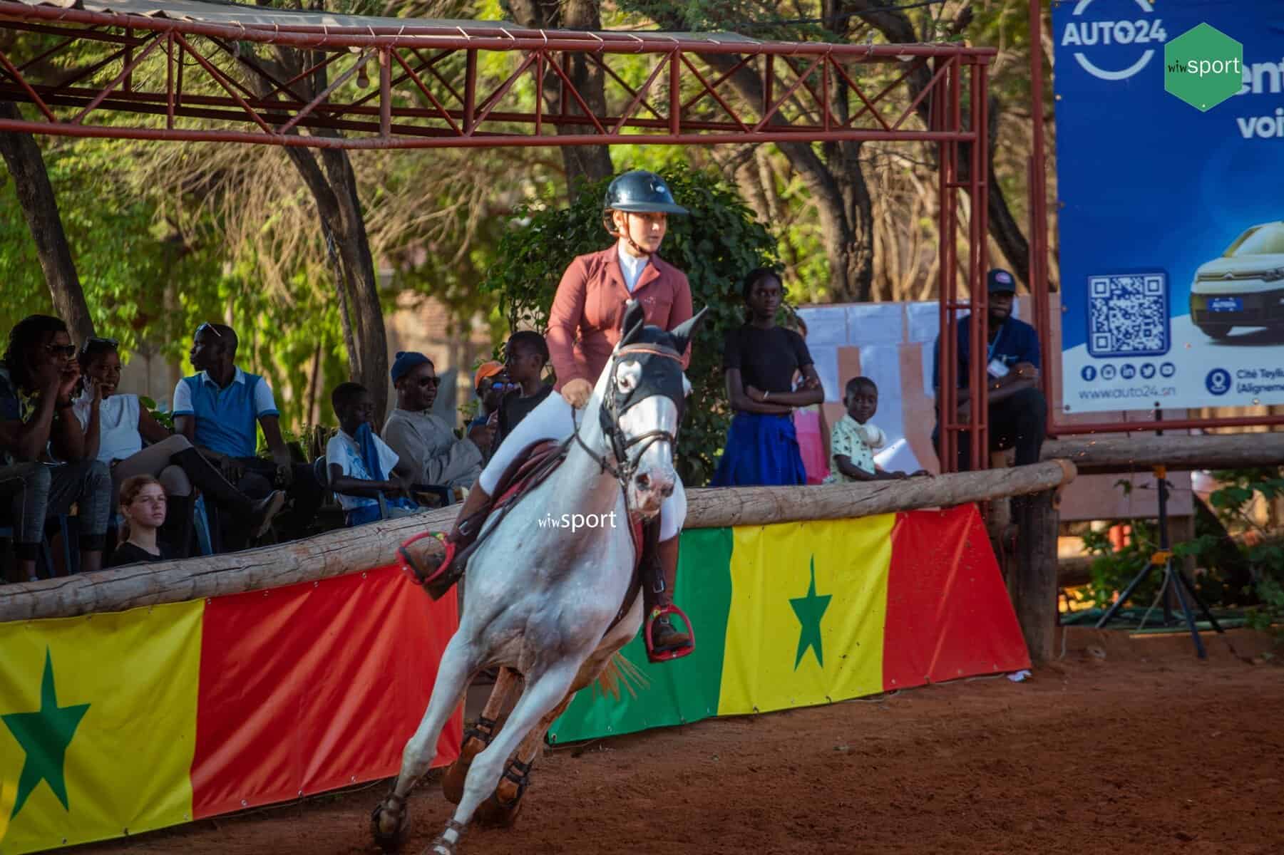 Équitation - Quatre manches, zéro pénalité : Eden Kazoum domine la finale junior de bout en bout ! - wiwsport