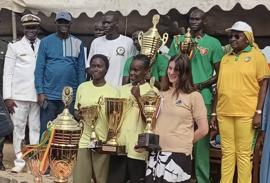 Traversée Dakar - Gorée : 1004 participants pour cette édition co-présidée par Madame le Ministre de la Jeunesse et des Sports - wiwsport