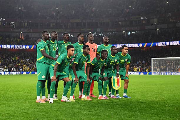 LONDON, ENGLAND - NOVEMBER 15: The Senegal team line up for a photo prior to the International Friendly match between Brazil and Senegal at Emirates Stadium on November 15, 2025 in London, England. (Photo by Alex Burstow/Arsenal FC via Getty Images)